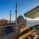 Waterfront Penthouse With A Stunning View شقة اسطنبول