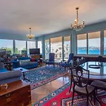 Waterfront Penthouse With A Stunning View