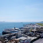 Διαμέρισμα Waterfront Penthouse With A Stunning View Κωνσταντινούπολη