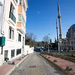 Waterfront Penthouse With A Stunning View Istanbul