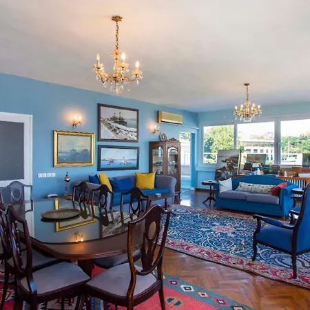 Waterfront Penthouse With A Stunning View *